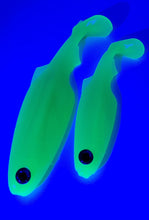 Load image into Gallery viewer, Green / Chartreuse - UV &amp; Glow-in-the-dark
